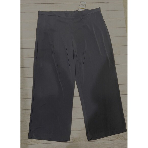 NWT Sag Harbor Woman Business Casual Dress Pants Navy Blue Plus Size 3X - Picture 1 of 7